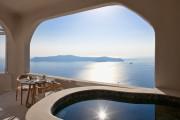 Suite Superior with Caldera View and outdoor Jacuzzi